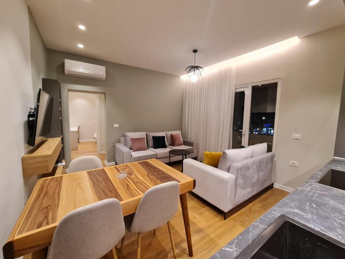 Adore - Modern Apartment Tirana Esterno foto