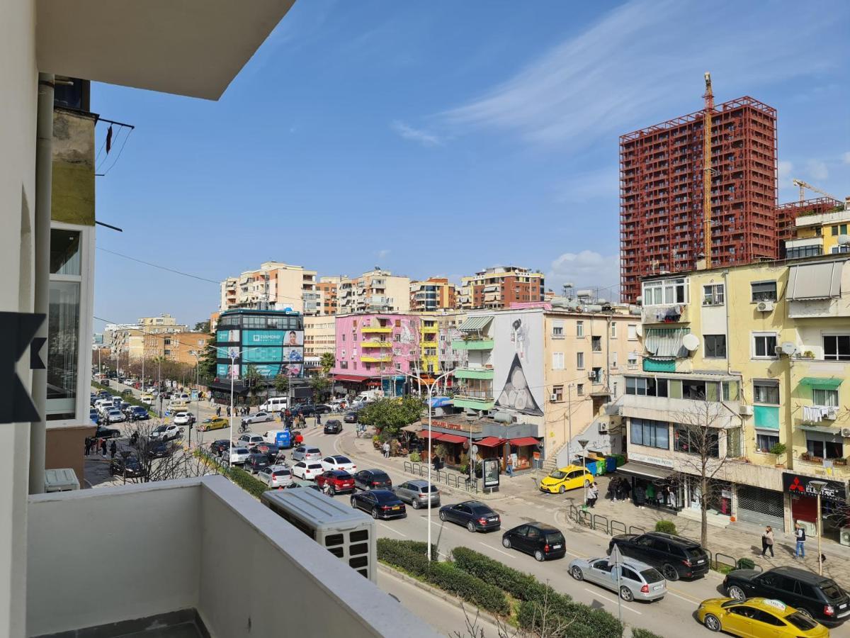 Adore - Modern Apartment Tirana Esterno foto